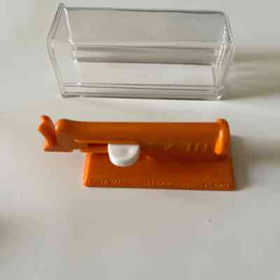 Needle Threader