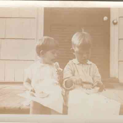 Lott Family Photograph