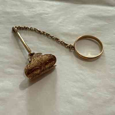 handkerchief clip