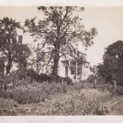 Lott Family Photograph