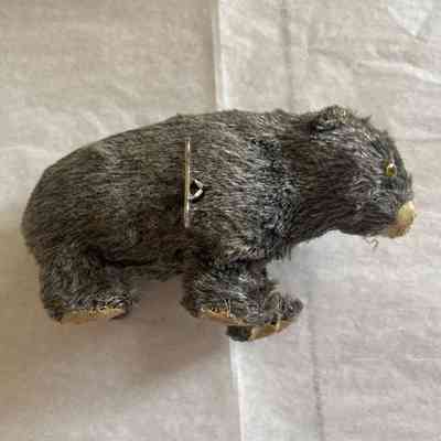 Wind-up toy bear