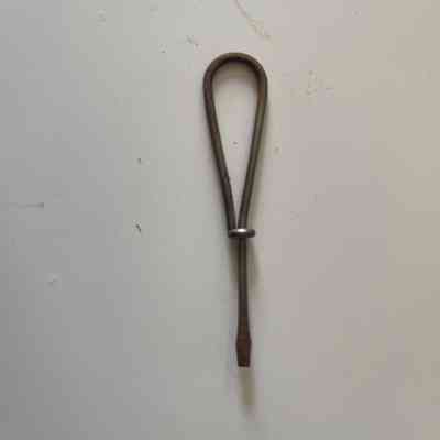 Wire Formed Screwdriver