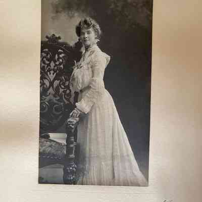 Photo-Portrait of a Woman