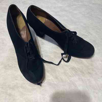 Shoe