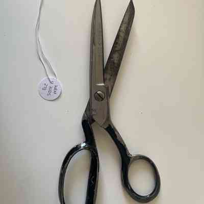 Scissors