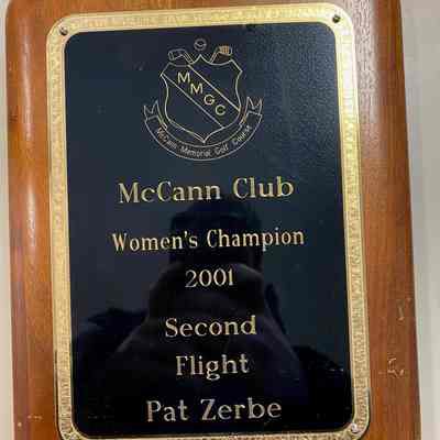 2001 McCan Club Champions Plaque 2001