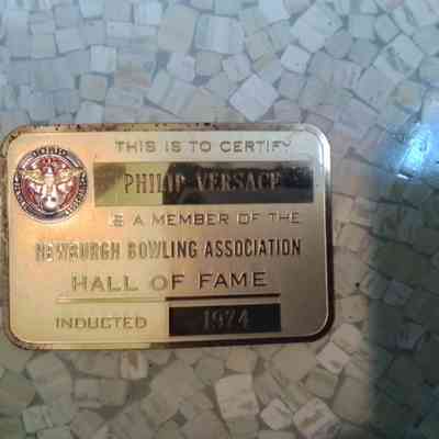 Membership badge to Newburgh's national bowling association Hall of Fame