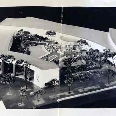 Illustrated poster: Models give life-like preview of New York World’s Fair 1939