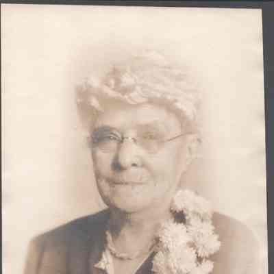 Lucy W. Summers, Nov 1936