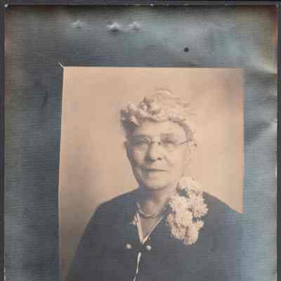 Lucy W. Summers, Nov 1936