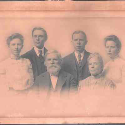 Lewis Summers and Lucy W. Summers family, c. 1895
