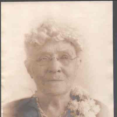 Lucy W. Summers, Nov 1936