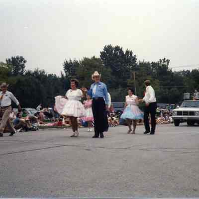 Buffalo Grove Days parade