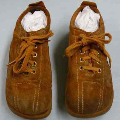Shoe