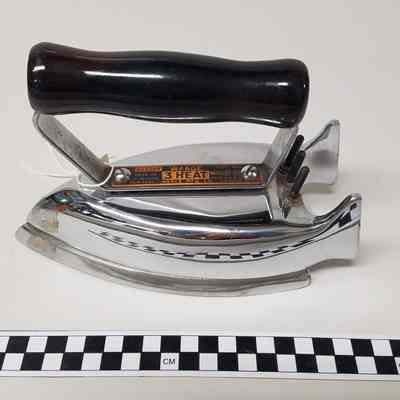 Waage 3 Heat Flat Iron