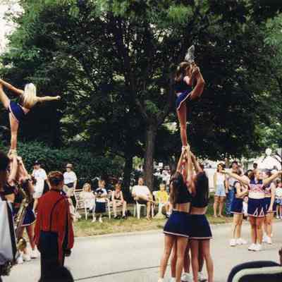 Buffalo Grove Days Parade Buffalo Grove cheer/band