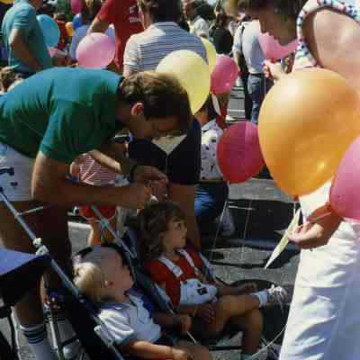 Buffalo Grove Days balloon release