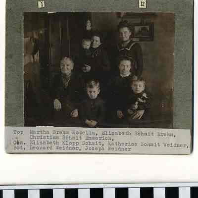 Brehm, Schmit, Weidner women and children portrait