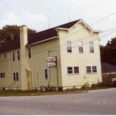Maxine's Kennel; Weidner store front