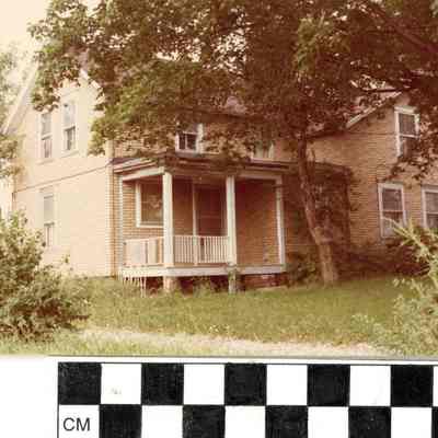 Pfister Farm House, Aptakisic Road