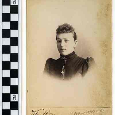 Anna Dittrich portrait