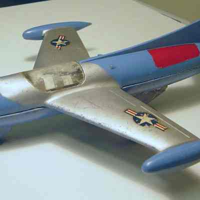 Toy Plane