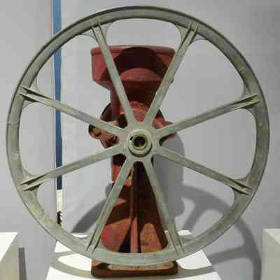 Grinder, Feed
