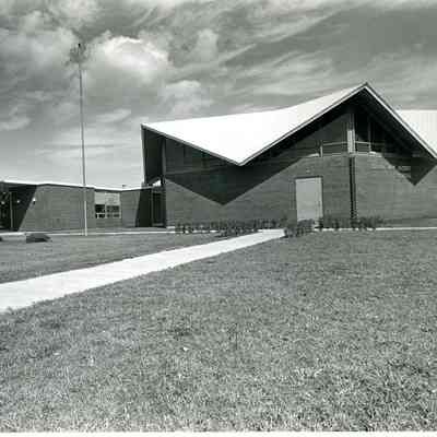 Alcott School exterior