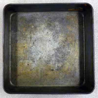 Pan, cake
