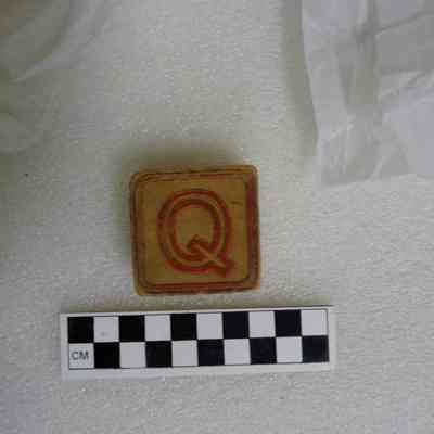 Block, Alphabet