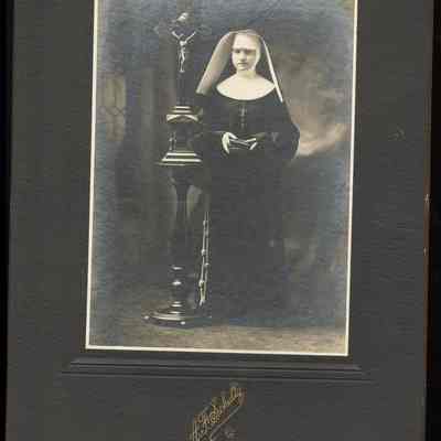 Sister Ottonella, Anna Raupp