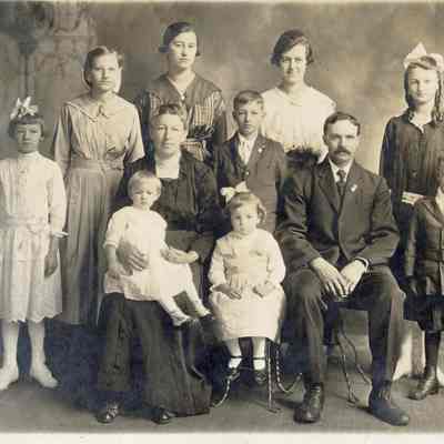 Mr. and Mrs. Quirine Weidner and Family