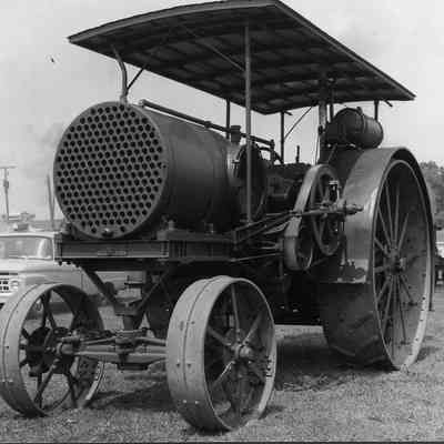 Tractor