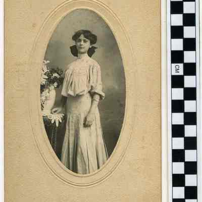 Portrait of a young women