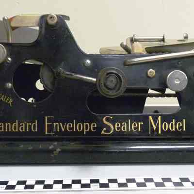 Standard Envelope Sealer Model F