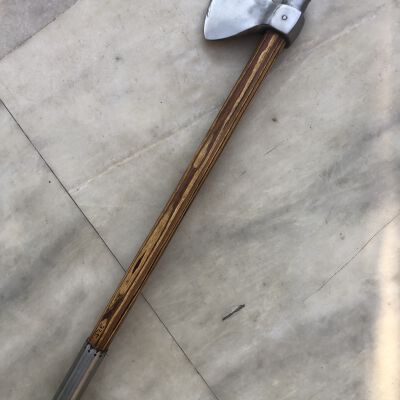 Bulbous Handle Tabar_L