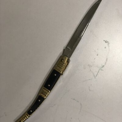 Muela Navajo Folder