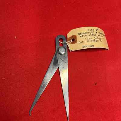 Calipers Hermaphrodite Firm Joint w/Slide Adjustment 4 Inch