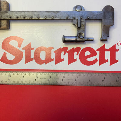 Standard Tool Co. Bellows' Beam Micrometer