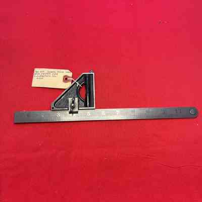 Square Stock Starrett w/ No. 450 Rule