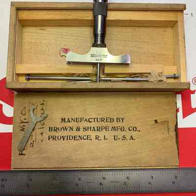 B & S Micrometer Depth Gauge #607