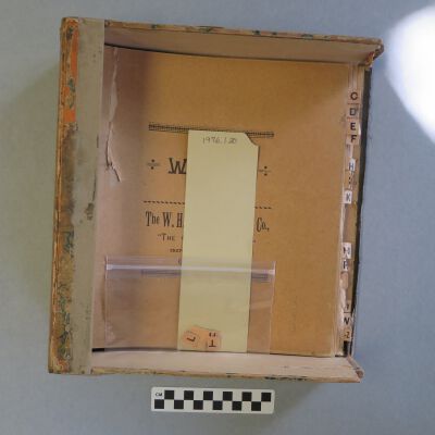 Letter holder.: Origsize: 3" (h) x 11.5" (w) x; Origformat: Artifact