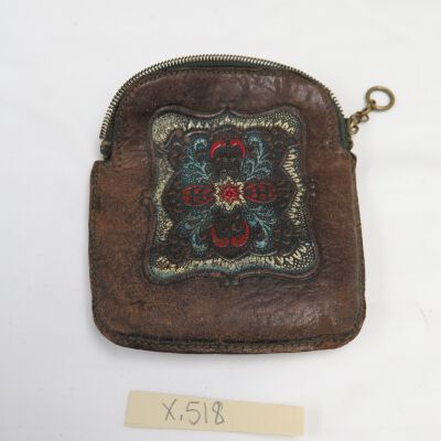 Purse, Change