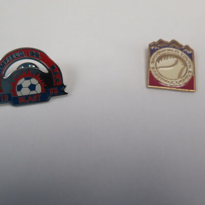 Close up of pins.: Origsize: 1" (w) x 1" (l); Origformat: Artifact
