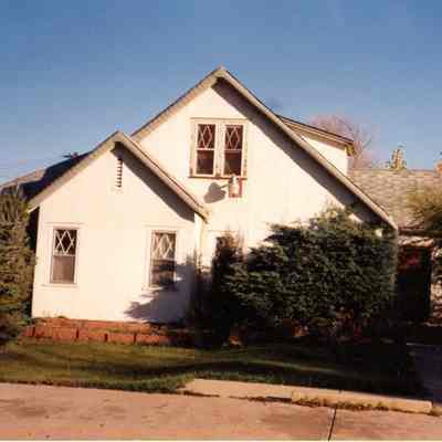 House and former Dr. Gabriella's medical clinic