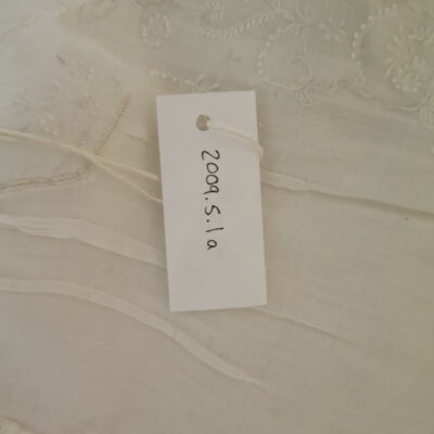 Number of dress: Origsize: 14" (w) x 18" (l); Origformat: Artifact