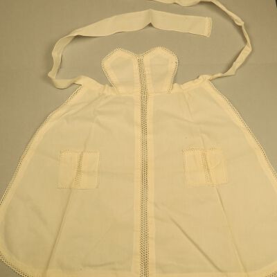 White Rickrack Pinner-style Apron