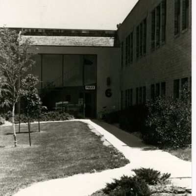 6 Garden Center