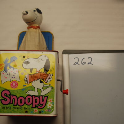 Snoopy Jack-in-the Box