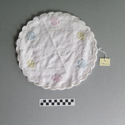 Front of doily.: Origsize: 11" (diam); Origformat: Artifact